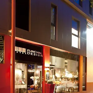 Hotel Design ****
