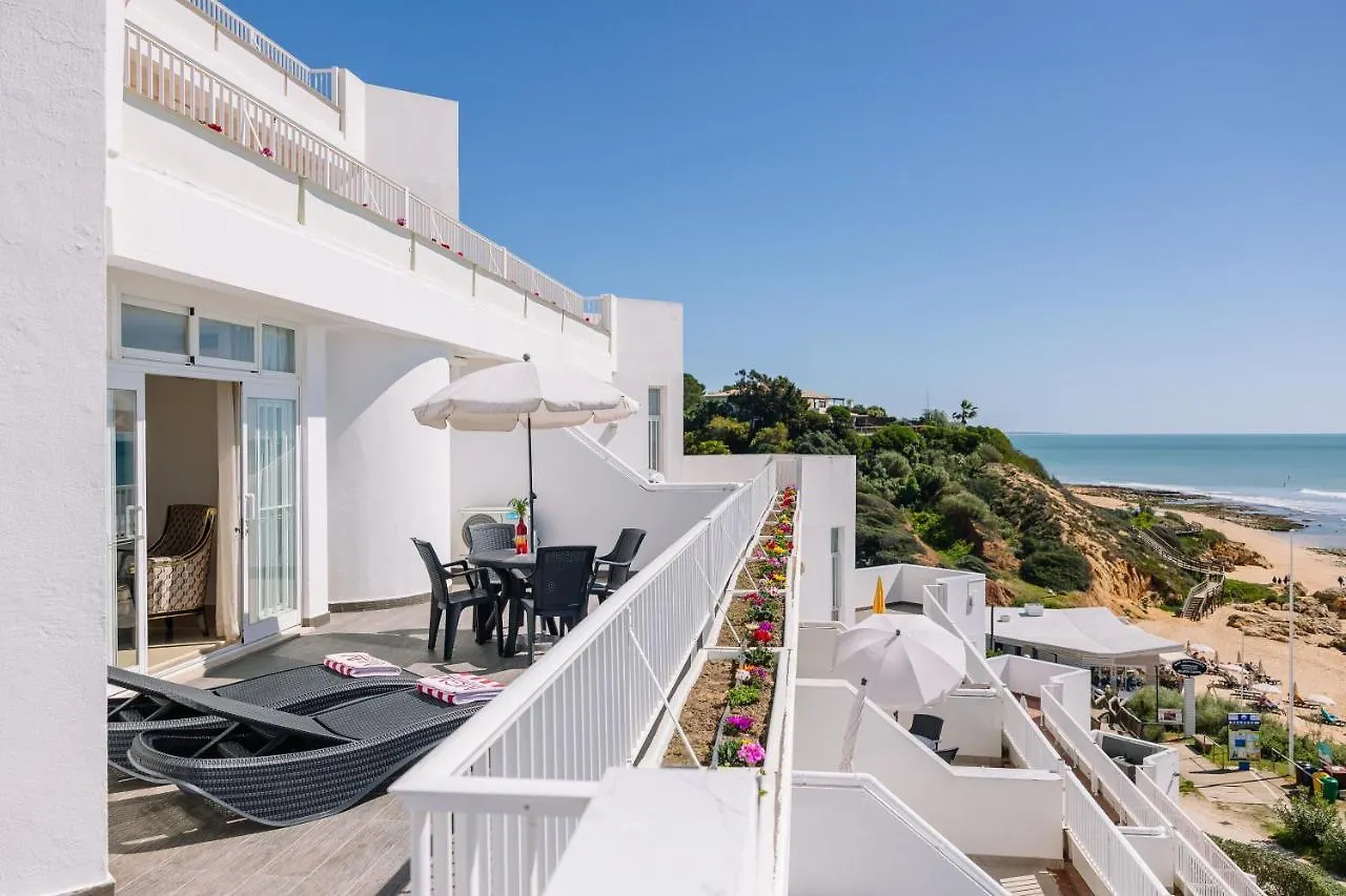 Monicca Collection Suites And Residences Albufeira